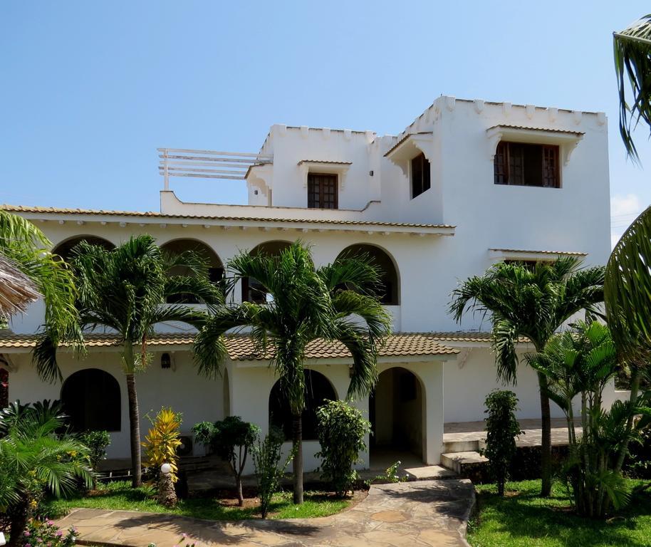 Kibali Villas Resort Малинди Екстериор снимка