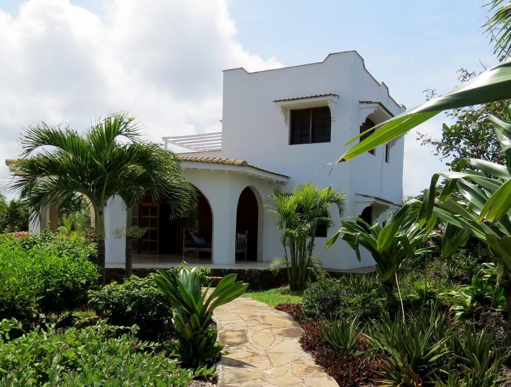 Kibali Villas Resort Малинди Екстериор снимка
