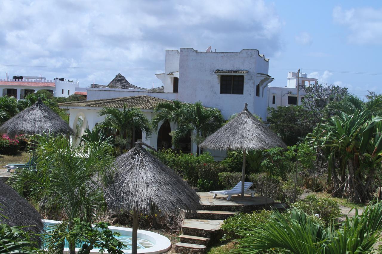 Kibali Villas Resort Малинди Екстериор снимка